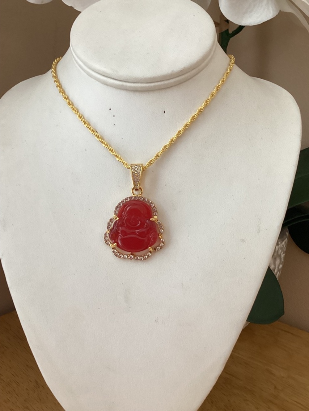 Trendy Chunky Necklace Statement Jewelry Designer Inspired Bold Fashion Piece